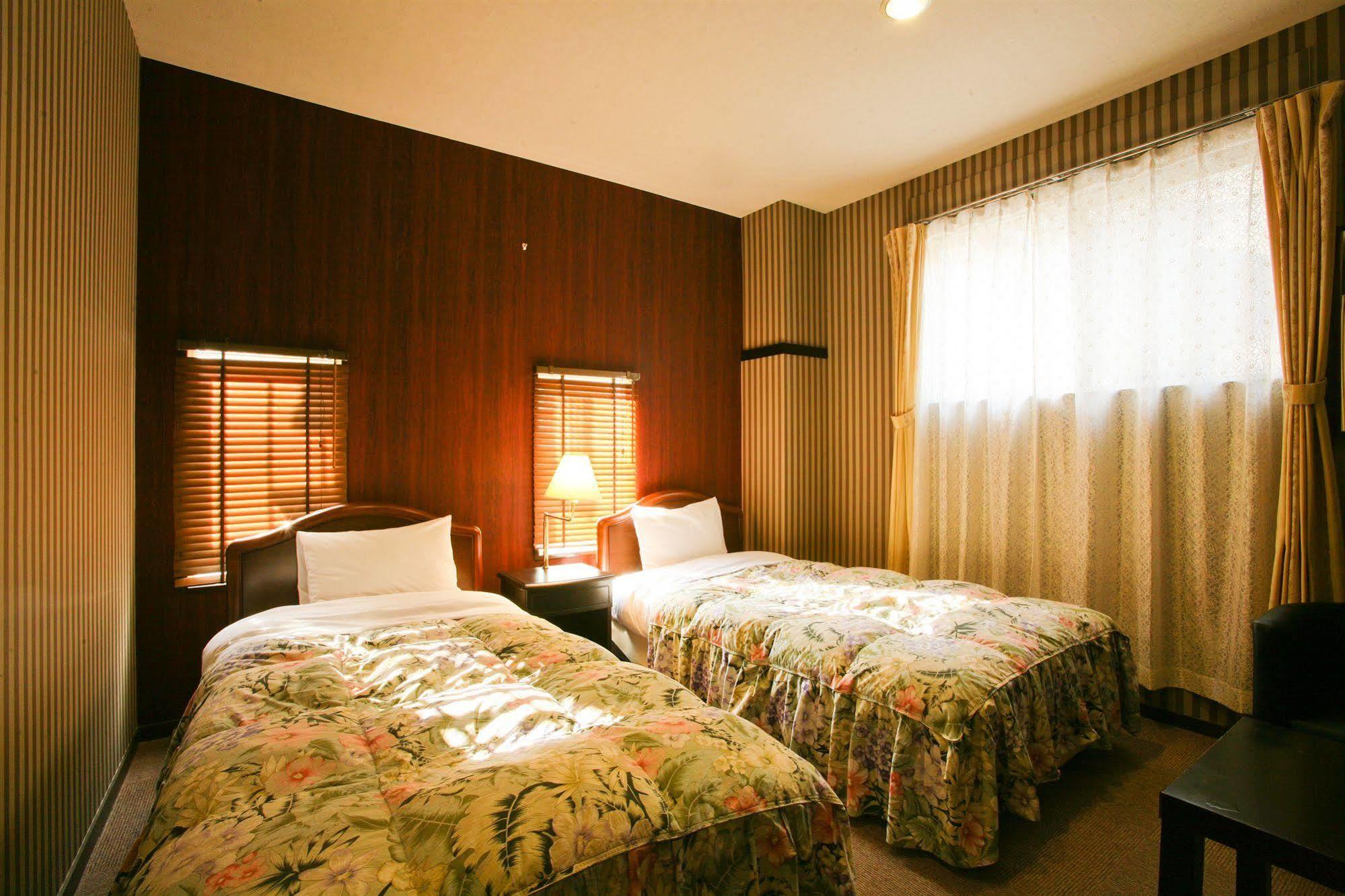 Hotel Ra Kuun Хаконе Екстериор снимка
