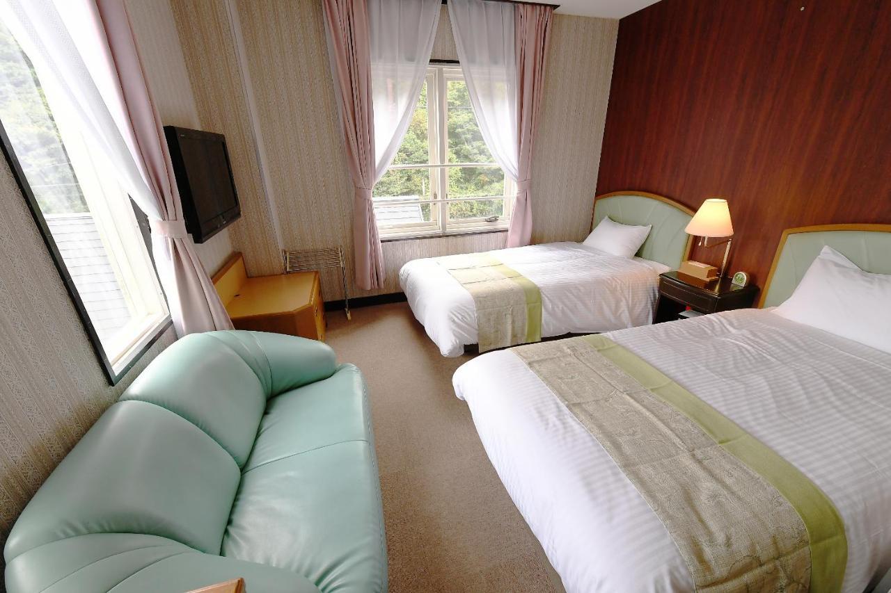 Hotel Ra Kuun Хаконе Екстериор снимка